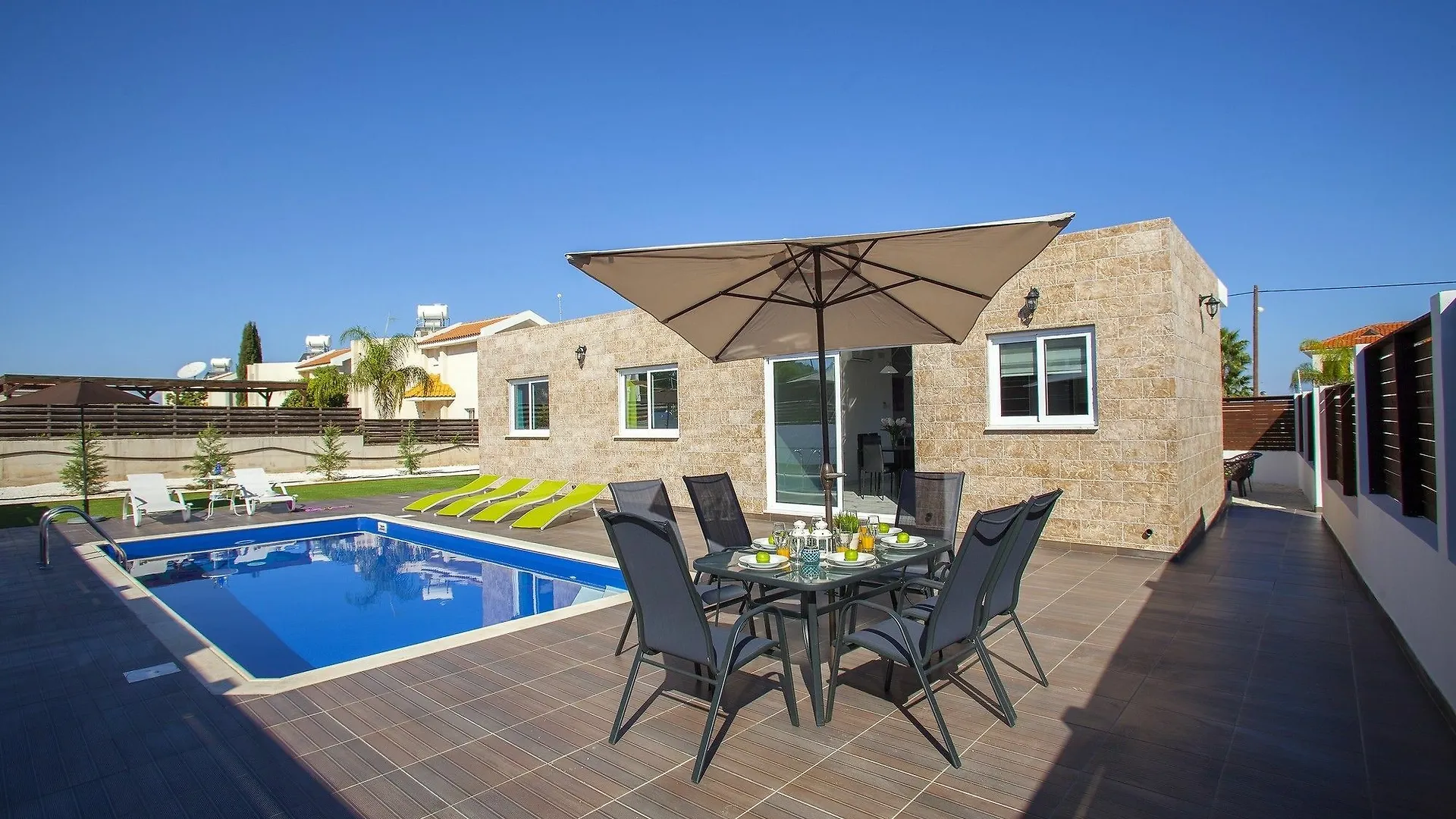 Protaras Villa Hollywood